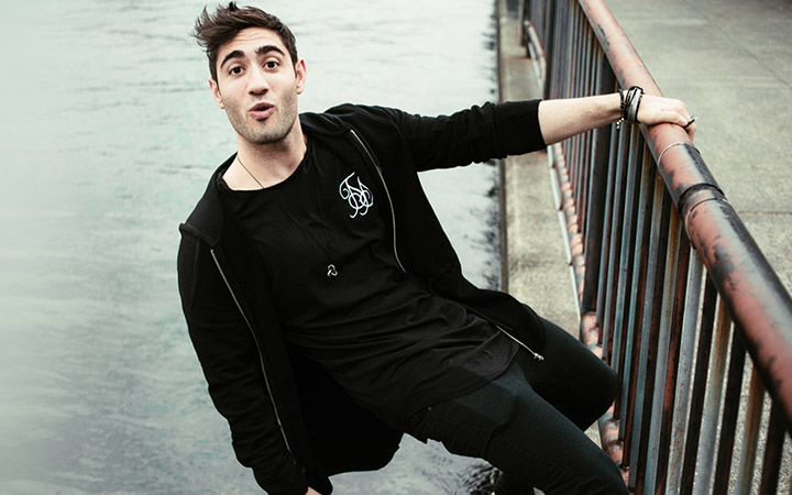 3LAU