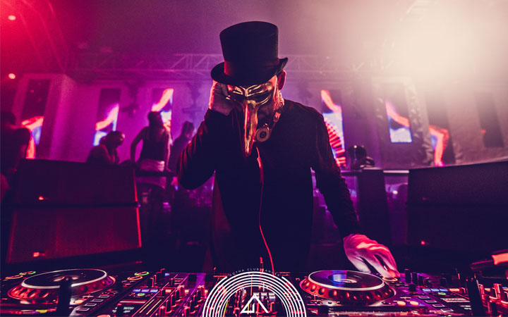 Claptone